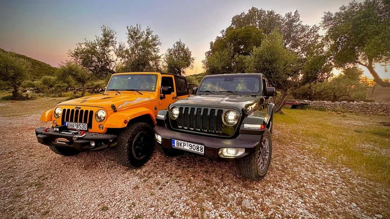 Argostoli: Private Jeep Wrangler Tour with Photo Stops - How the Private Jeep Tour Showcases Kefalonia’s Coastal Views