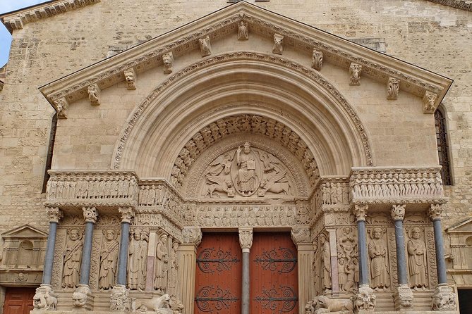 Arles: 2-Hour Private Walking Tour - The Benefits of a Private Guide in Arles