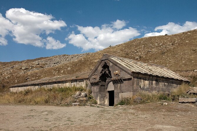 Armenia Sightseeing Tour with Cheese and Wine Tasting Experience - Cheese Tasting at Mikayelyan Family Farm