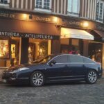 Arrival Private Transfer: Airport Charles de Gaulle OR Orly TO La Defense - Easy and Reliable Private Transfer from Central Paris to La Defense