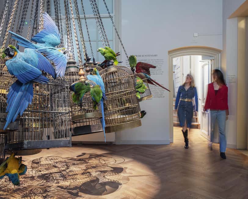 Art Zoo Museum: Art meets nature in a 17th-Century House - The Historic Setting: A 17th-Century Amsterdam Canal House