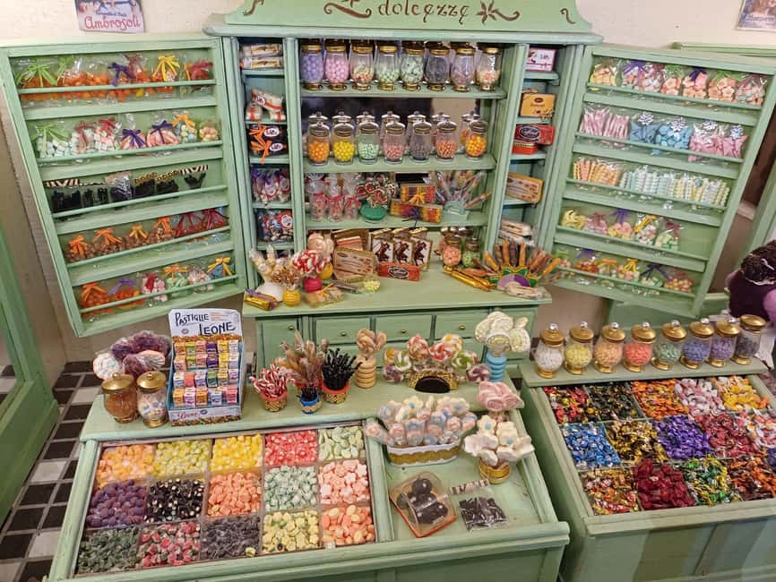 Artistic nativity scene in Vezzolano - Exploring the Artistic Nativity Scene by Anna Rosa Nicola