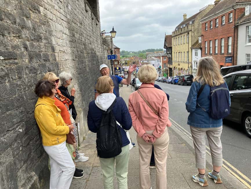 Arundel: Guided Walking Tour of Town History - Arundel’s Architectural Evolution through Historic Photos