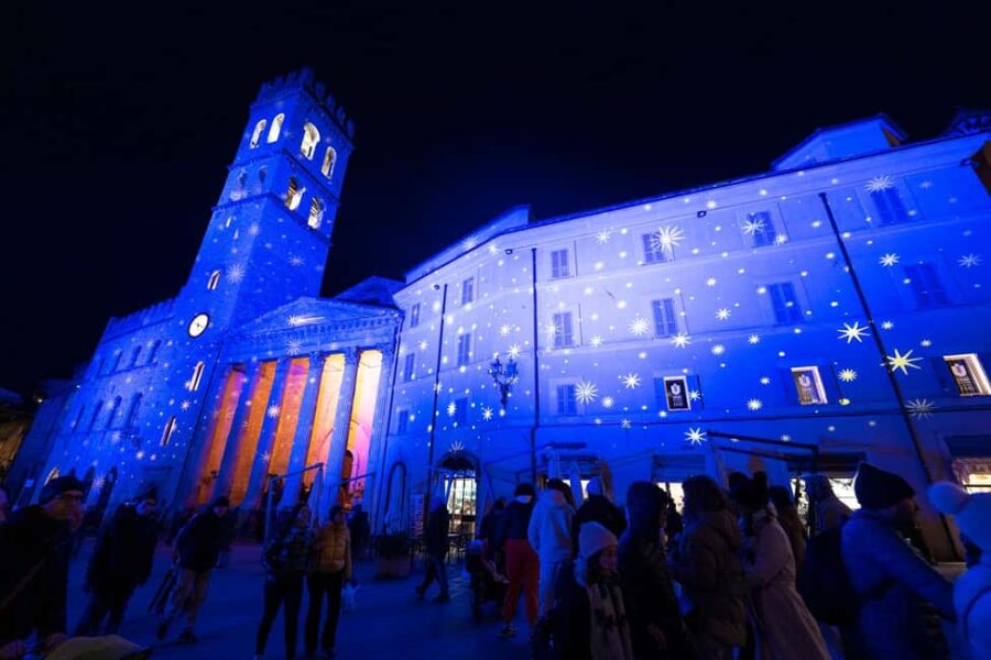 Assisi Christmas Train Tour - From the Old Town to the Basilica of San Francesco