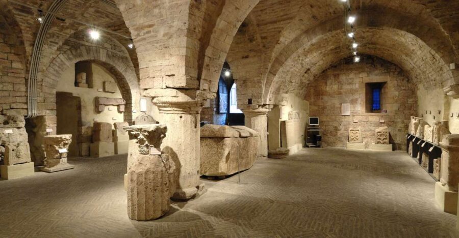 Assisi: Crypt of San Rufino and Roman Forum Underground Tour - Starting Point at San Rufino Cathedral
