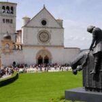 Assisi: Private Walking Tour with St. Francis Basilica - Passing by San Rufino Cathedral