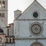 Assisi: Walk in the footsteps of St Francis and Carlo Acutis - Starting at San Rufino Cathedral and Carlo Acutis Relics