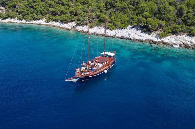 Athens Day Cruise: 3 Islands Tour in the Saronic Gulf with Lunch - Swimming and Snorkeling at a Pristine Spot Chosen by Weather