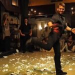 Athens Night Sightseeing Tour with Greek Dinner Show - Authentic Greek Dinner in a Traditional Taverna