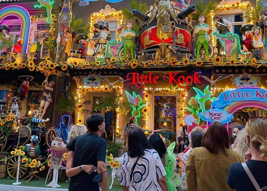 Athens: Night Walking Tour with Local Guide - Walking Through Athens Historic Center