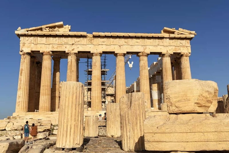 Athens: Private 1hr Best of Acropolis Tour - Exploring the Acropolis Entrance and First Impressions