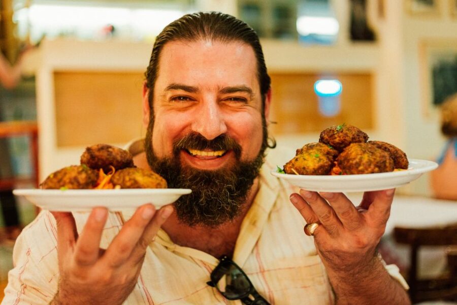 Athens: Private Evening Tour w/ Drinks & Bites in Koukaki - Starting Point at Syggrou-Fix Metro Station