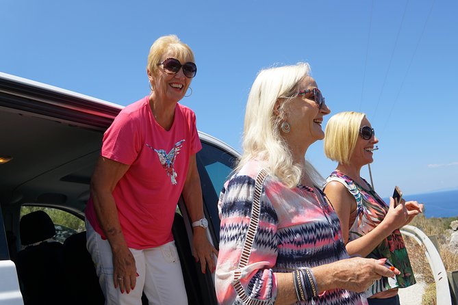 Athens to/from Airport Private Transfer - The Fleet: Mercedes Vehicles and Updated Comfort