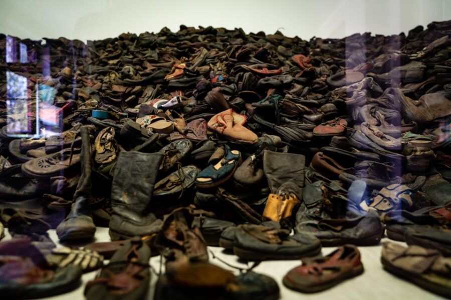 Auschwitz-Birkenau Full-Day Tour from Lodz by Private Car - Convenient Private Transfers from Lodz