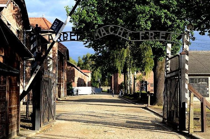 Auschwitz-Birkenau guided tour from Krakow with a private transport - Visiting Auschwitz I and Birkenau in One Day