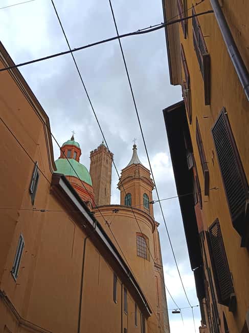 Authentic Italian Breakfast in Piazza Maggiore! - Starting Point at Bologna’s Historic Piazza Maggiore