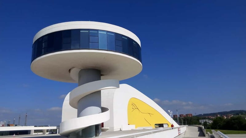 Avilés: discover its Historical Center - Exploring the Neighborhood of Sabugo Outside the Medieval Walls