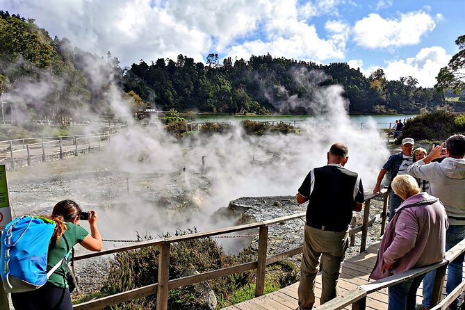 Azores São Miguel | Furnas & Nordeste with lunch included - Panoramic Views from Miradouro Pico do Ferro