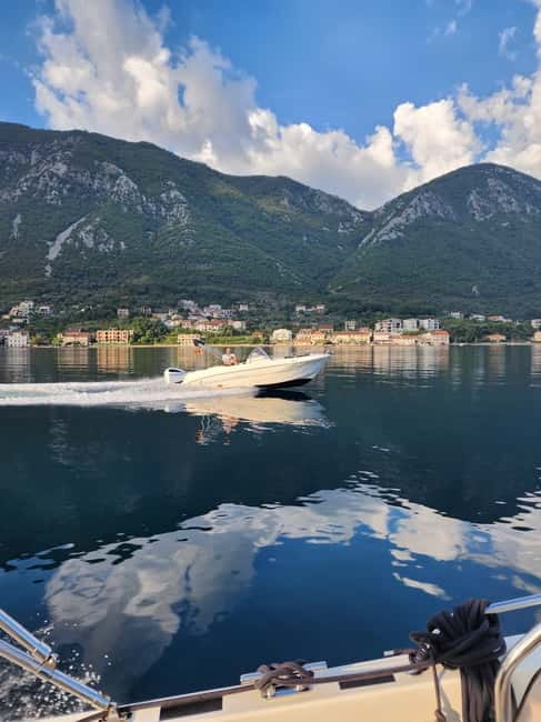 Azure Wonders: Kotor's Blue Cave Expedition - Swimming in the Blue Cave: A Natural Wonder