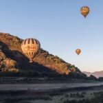 Balloon flight in la Garrotxa with transfer from Barcelona - Precise Transfer and Early Morning Pickup in Barcelona