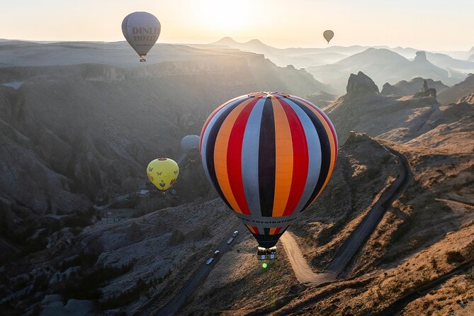 Balloon Flight over Soganli Valley Cappadocia / Lord Balloons - Discovering Soganli Valley’s Scenic Heights