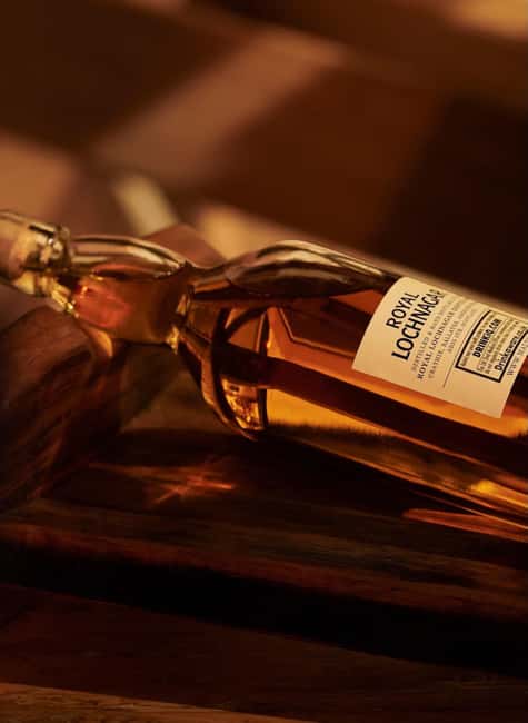 Balmoral: Royal Lochnagar Distillery Whisky Tasting - Exploring the Royal Lochnagar Distillerys Unique Setting