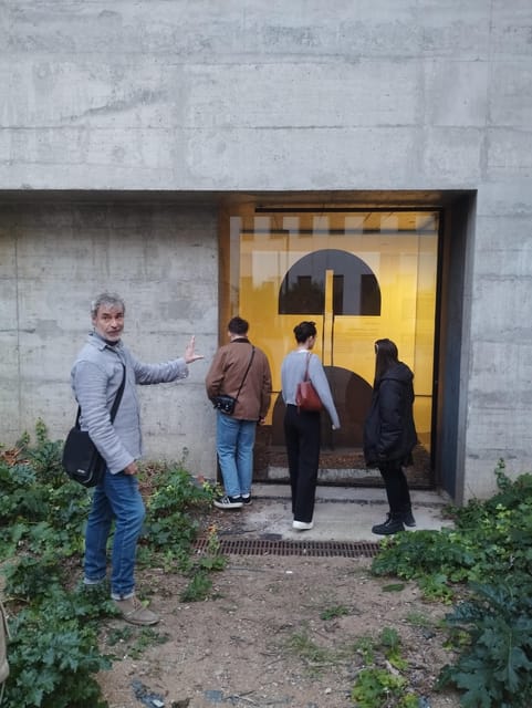 Barcelona: 22@/Poblenou Guided Walking Tour - Exploring Barcelona’s Tallest Skyscraper