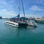 Barcelona: AFTERWORK Catamaran Cruise w/ Music & Drinks - Scenic Sunset and Coastal Views