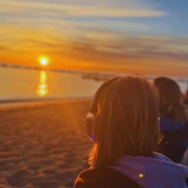 Barcelona beach: Sunrise Ritual: breath, immersive music, Sungazing & breakfast - Starting the Day on Barcelona’s Shores with Sunrise Rituals