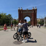 Barcelona: Bike or eBike Tour, Top Sights & Local Insights - Visiting Arc de Triomf and Parc de la Ciutadella