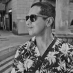 Barcelona: Black & White Cinematic Photoshoot - Exploring Iconic Barcelona in Cinematic Style