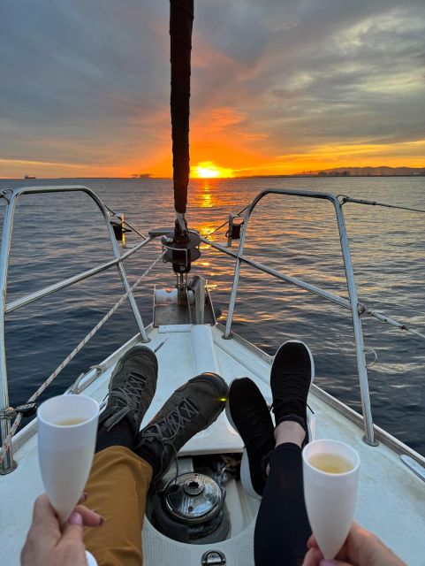 Barcelona: Boat trip with cava in amazing sailboat - Meeting Point at Port Olimpic with Flexible Routing Options