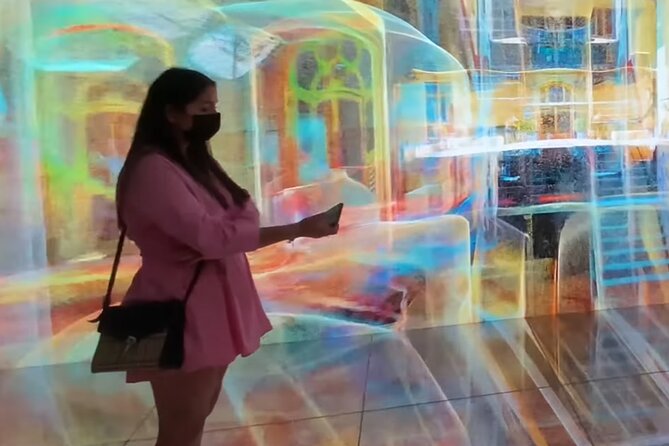 Barcelona Casa Batlló GOLD Full Experience Ticket - Exploring Casa Batllós Vibrant Interiores and Iconic Rooftop