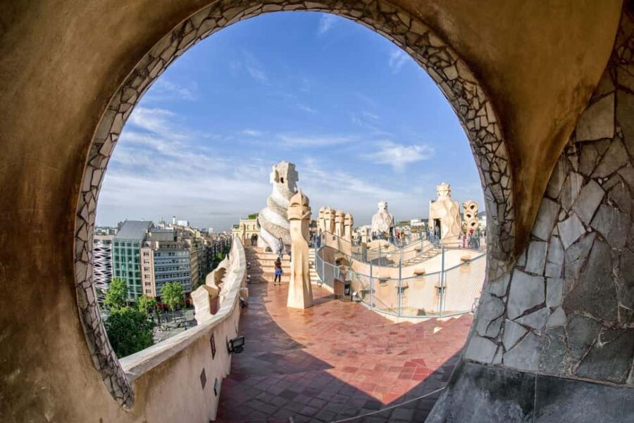 Barcelona: Casa Mila Skip-the-Line Entry & Digital Quiz - How the Digital Guide Brings Casa Mila to Life