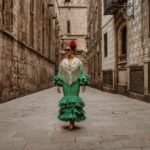 Barcelona: Flamenco Dress Photo walk in Gothic Quarter - Starting Point: The Cathedral of Barcelona