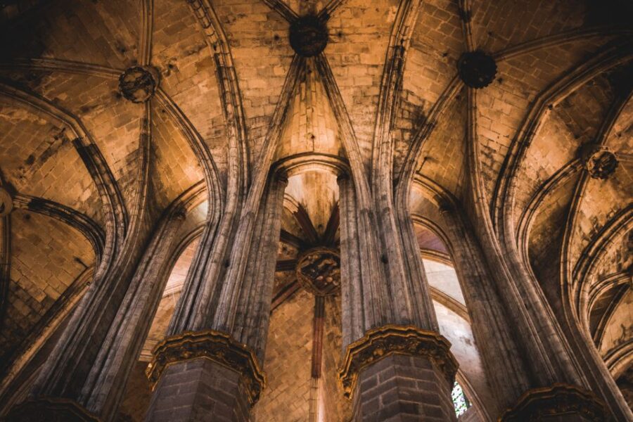 Barcelona: Gothic Quarter & La Sagrada Familia Private Tour - Starting at Your Hotel for a Custom Barcelona Experience