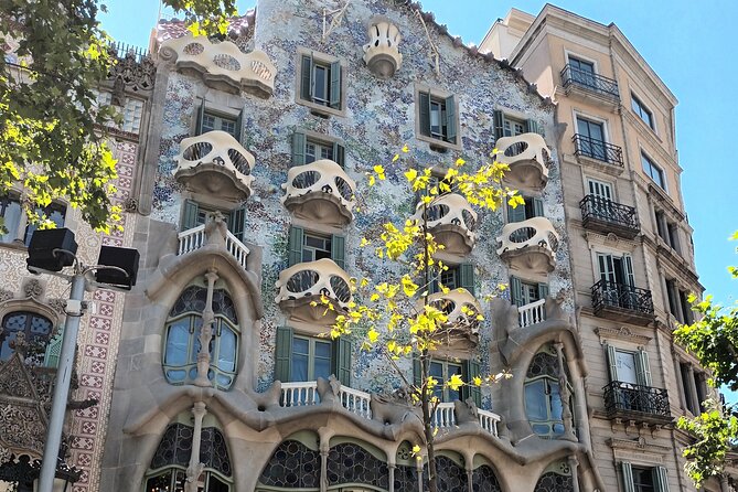 Barcelona highlights bike tour - Why This Tour Stands Out