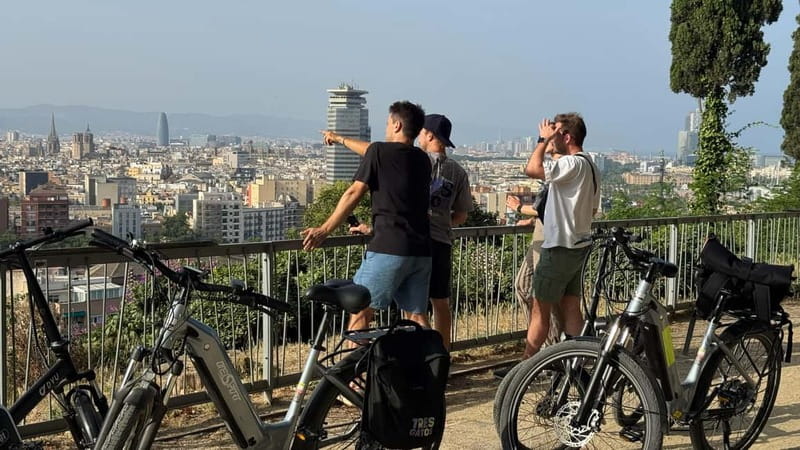 Barcelona: Montjuïc e-bike Adventure with Views and Castle - Exploring Parc de la Ciutadella and the Cascada Monumental