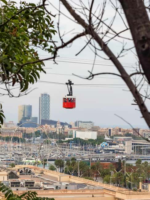 Barcelona: Night Lights & Tapas Tour by Car - Private Chauffeur-Driven Scenic Drive Through Barcelona’s Iconic Neighborhoods