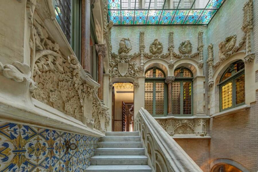 Barcelona: Palau Baró de Quadras Tickets and Guided Tour - Who Would Enjoy This Tour Most
