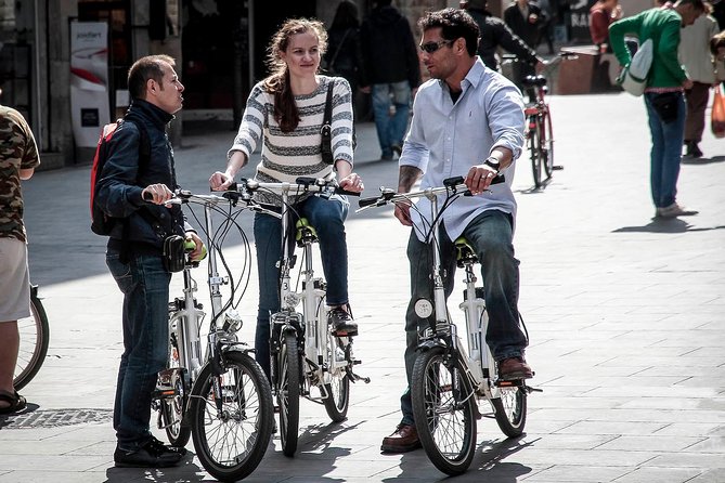 Barcelona Private Bike Tour - Exploring Barcelona’s Oldest Neighborhood: Gothic Quarter