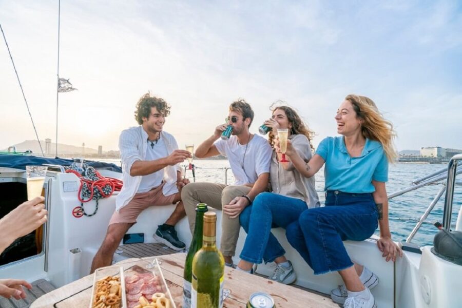 Barcelona: Private Sailing Cruise with Open Bar and Snacks - Starting from Port Olímpic: The Meeting Point and Accessibility