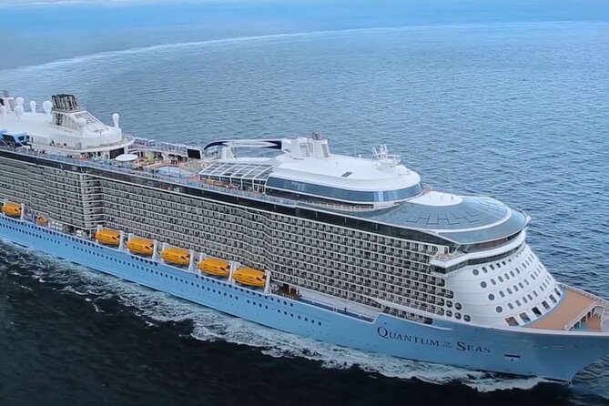 Barcelona private transfer cruise port to airport - Comfortable, Fully Equipped Vehicles for Up to Eight Passengers