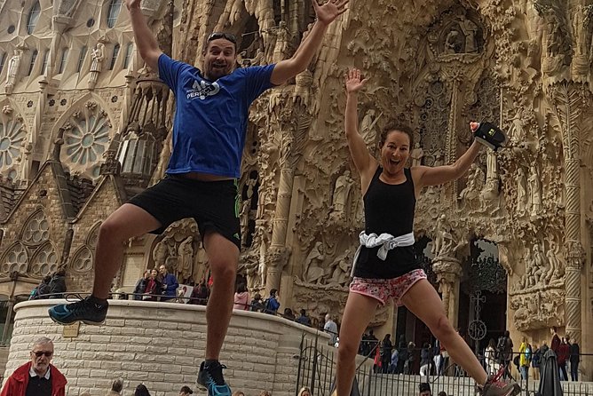 Barcelona Running Tour. Discover the city with a local - Starting Point in the Gothic Quarter