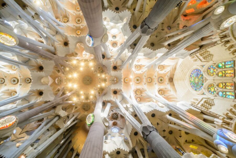 Barcelona: Sagrada Familia Fast-Track Guided Tour - Inside the Basilica: Marvel at Gaudí’s Architectural Genius