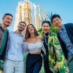 Barcelona: Sagrada Familia Guided Tour with Towers Access - Discover the Sagrada Familia Guided Tour with Tower Access in Barcelona