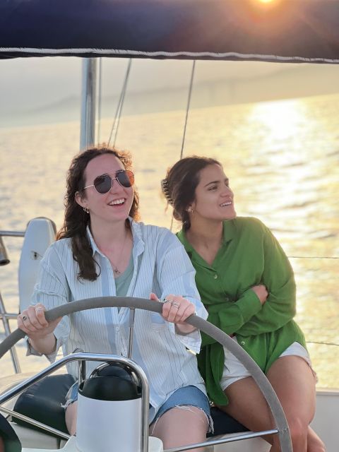 Barcelona: Sailing Tour with a Glass of Cava - Meeting at Escuela Nautica Neptuno inside Port Olímpic