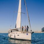 Barcelona: Shared Sailing cruise with Drinks & Snacks - Starting Point at Port Olímpic in Barcelona