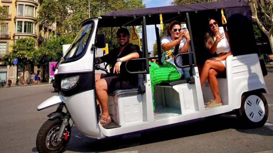 Barcelona: Small Group Tuk Tuk Tour - Multiple Pickup Locations for Convenience in Central Barcelona