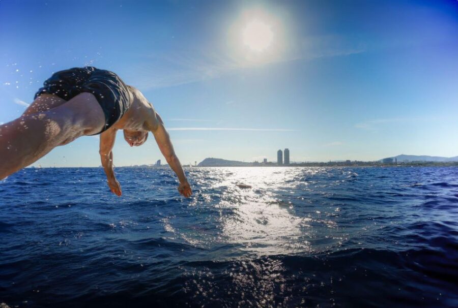 Barcelona: Sunrise Private Sailing Experience - Starting Point at Port Olimpic and Meeting Details